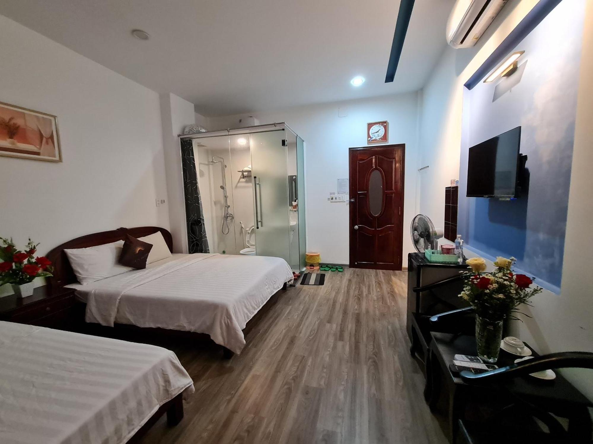 Sun Hotel Hue Esterno foto